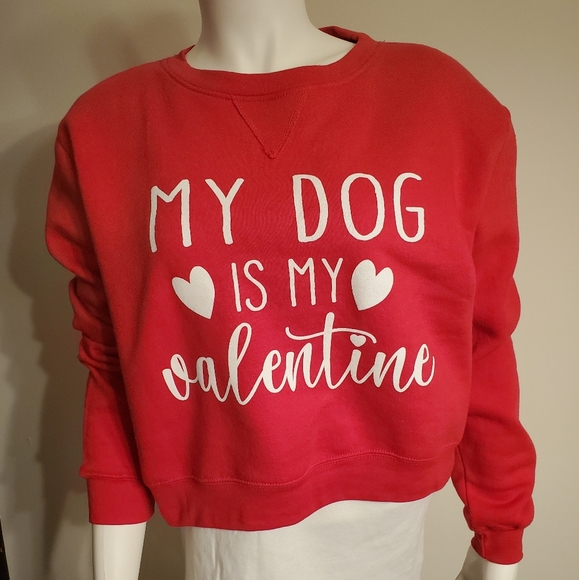 Exist Tops - Graphic Cropped Sweatshirt